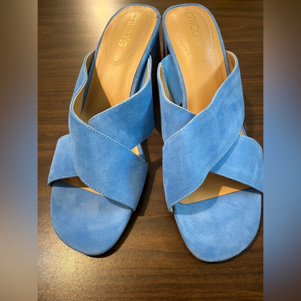 Chicos blue thick heel sandals SIZE 9.5